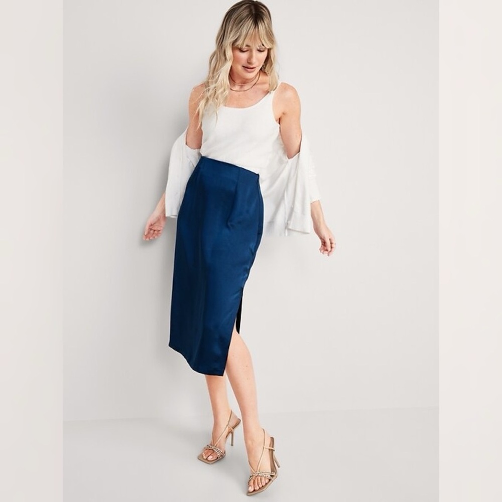 Old Navy Blue Midi Skirt